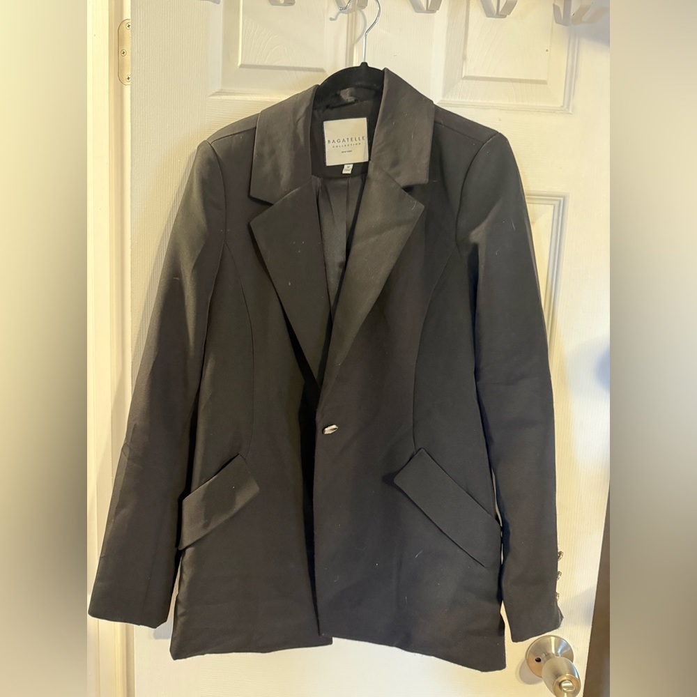 Bagatelle Collection Oversized Blazer